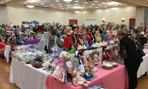 doll show and sale